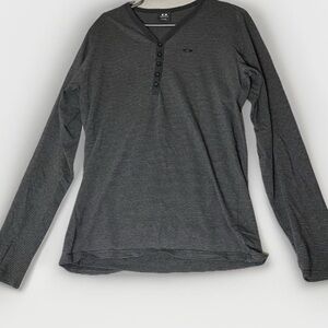 Oakley Grey Henley Mens Sz M Pullover Long Sleeve T-shirt Thumbhole Activewear